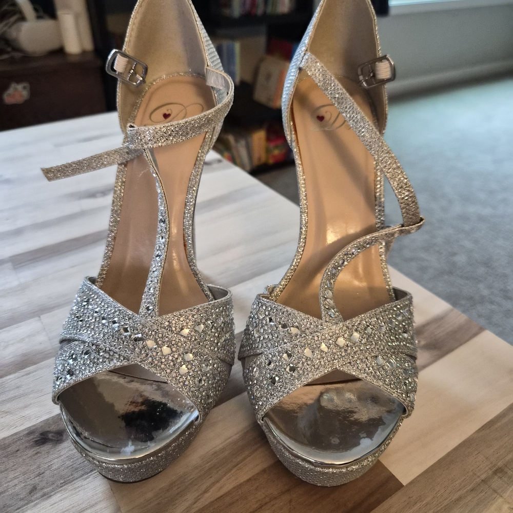 Elegant Silver Strappy Heels